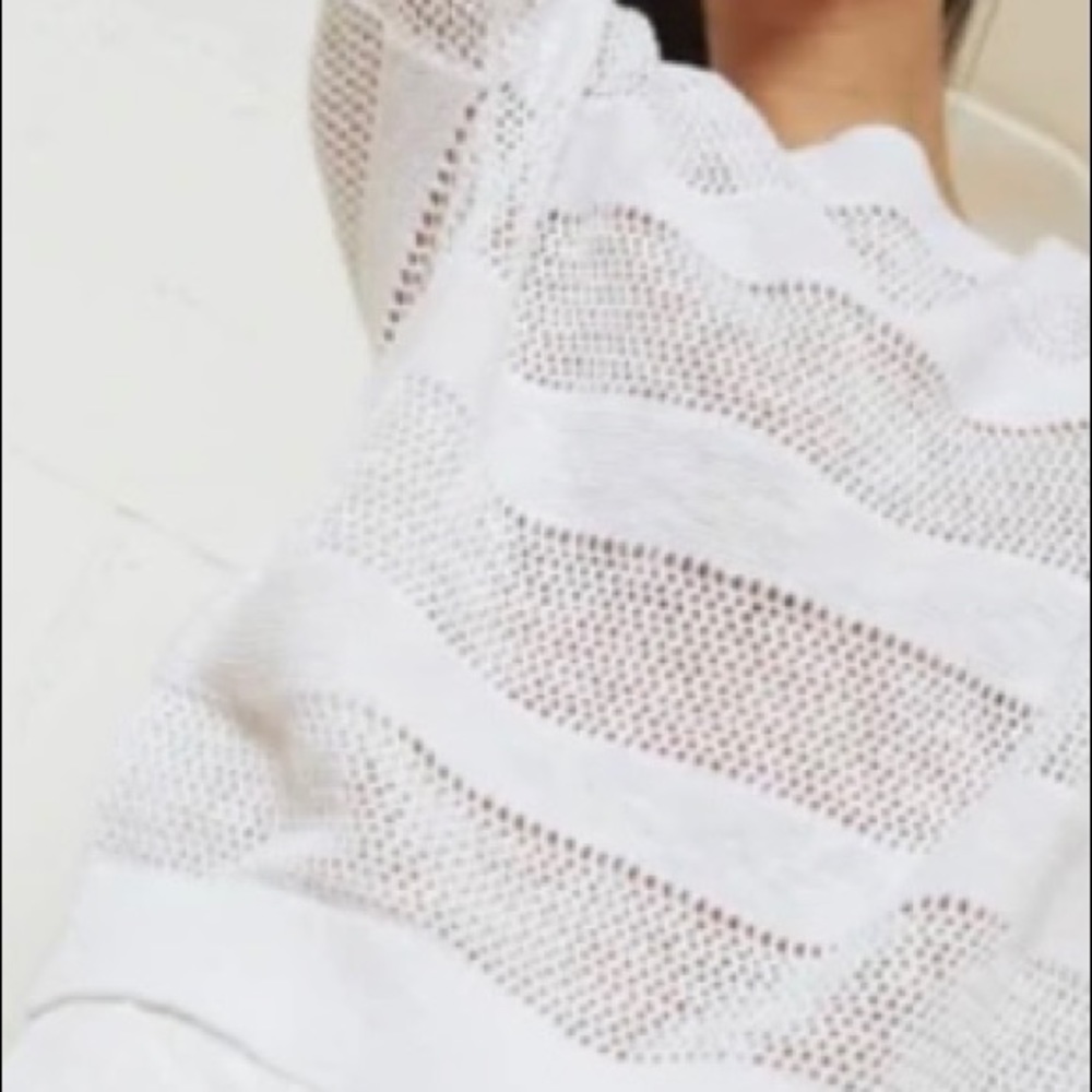 SWTR like new! size xs white beautiful